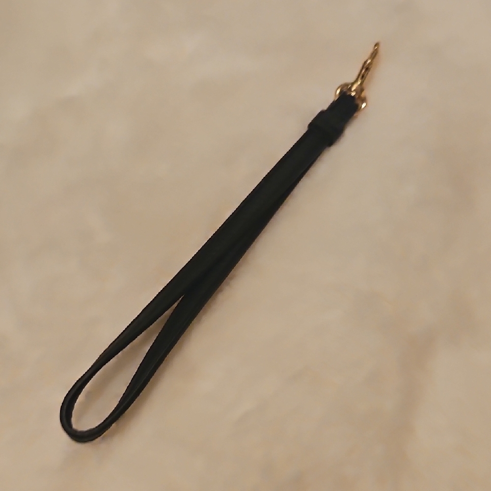 Elegant Black Wrist Strap